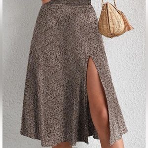 Floral Print Split Thigh Skirt